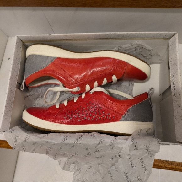 Josef Seibel Caren 06 Red and Gray Lace-up Shoes - Picture 2 of 5